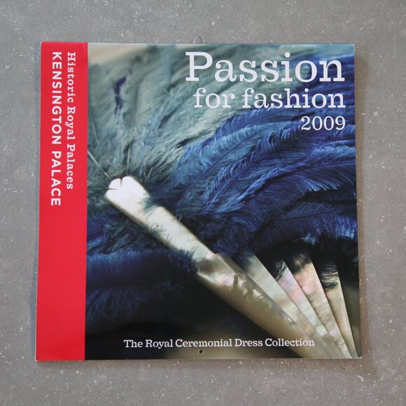 Historic Royal Palaces 2009 Passion for Fashion Calendar - Picture 1 of 2